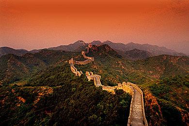 俯视角射击游戏《Z字特遣队》“虚空幻境”DLC下周上线，赛博护士时装首曝